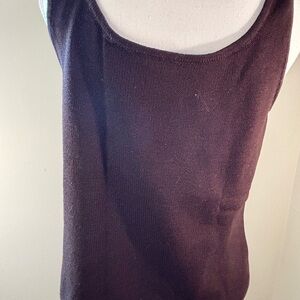 St. John Red Sleeveless Tank Top Classic Silhouette